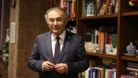 Nevzat Tarhan’ın Paylaşımına Kadınlardan Tepki Yağıyor!
